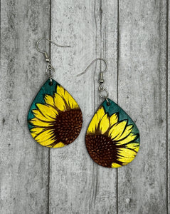 Sunflower Teardrop with Teal background